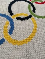 Kvačkana slika z Olimpijskimi krogi